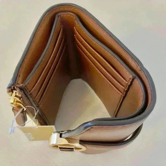 Michael kors camen trifold wallet new - Picture 3 of 4